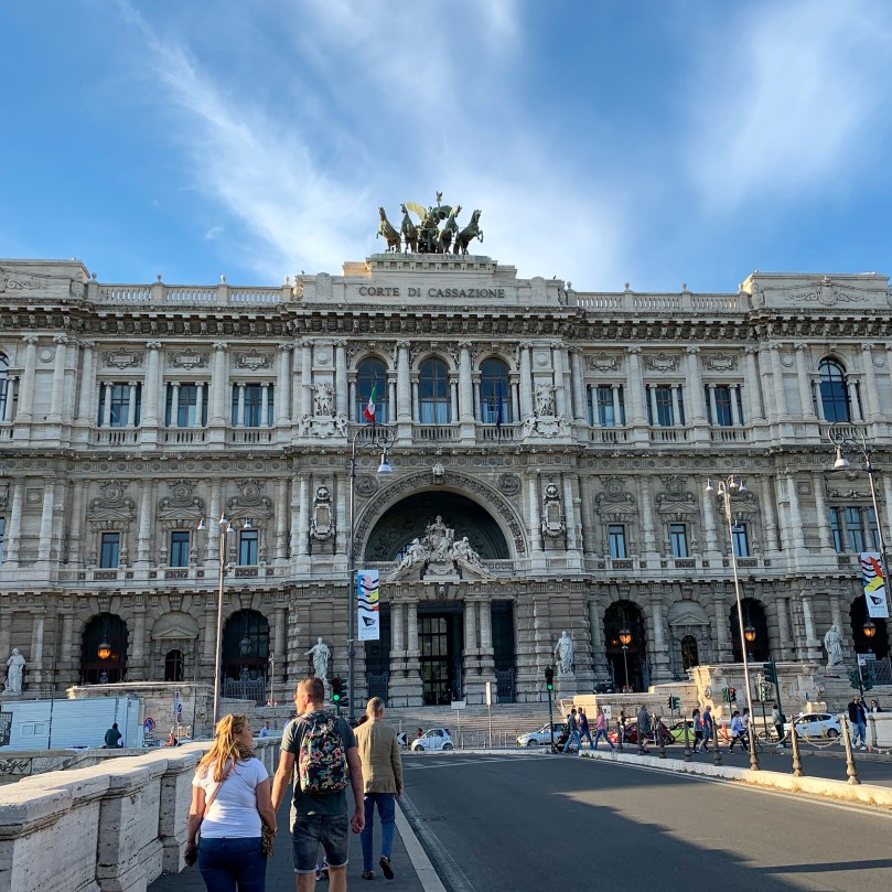 137b43fa-bcf0-4ec8-809a-72911ef1dd2a-1